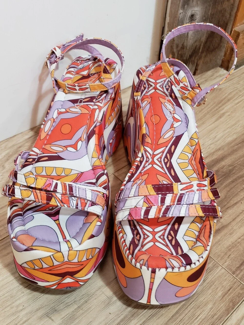70's Colorful Psychedelic Paisley Strappy Platform Sandal 7.5 Festival Retro